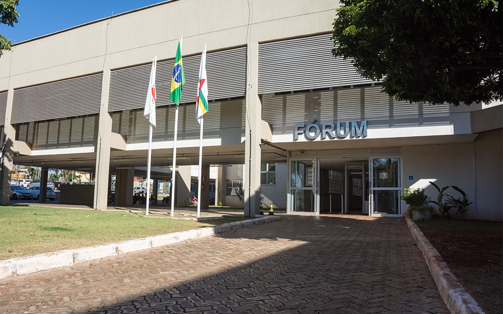 Justiça rejeita ação por danos morais contra portal após matéria policial