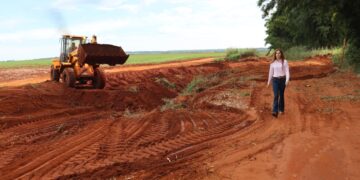 Prefeitura reforça melhorias em estrada rural na região da Almécega