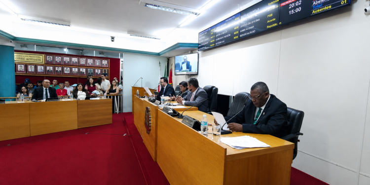 Câmara de Frutal aprova horário especial para servidores com deficiência