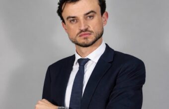 Dhouglas Araujo Soares - OAB/MG 176.129 - Advogado